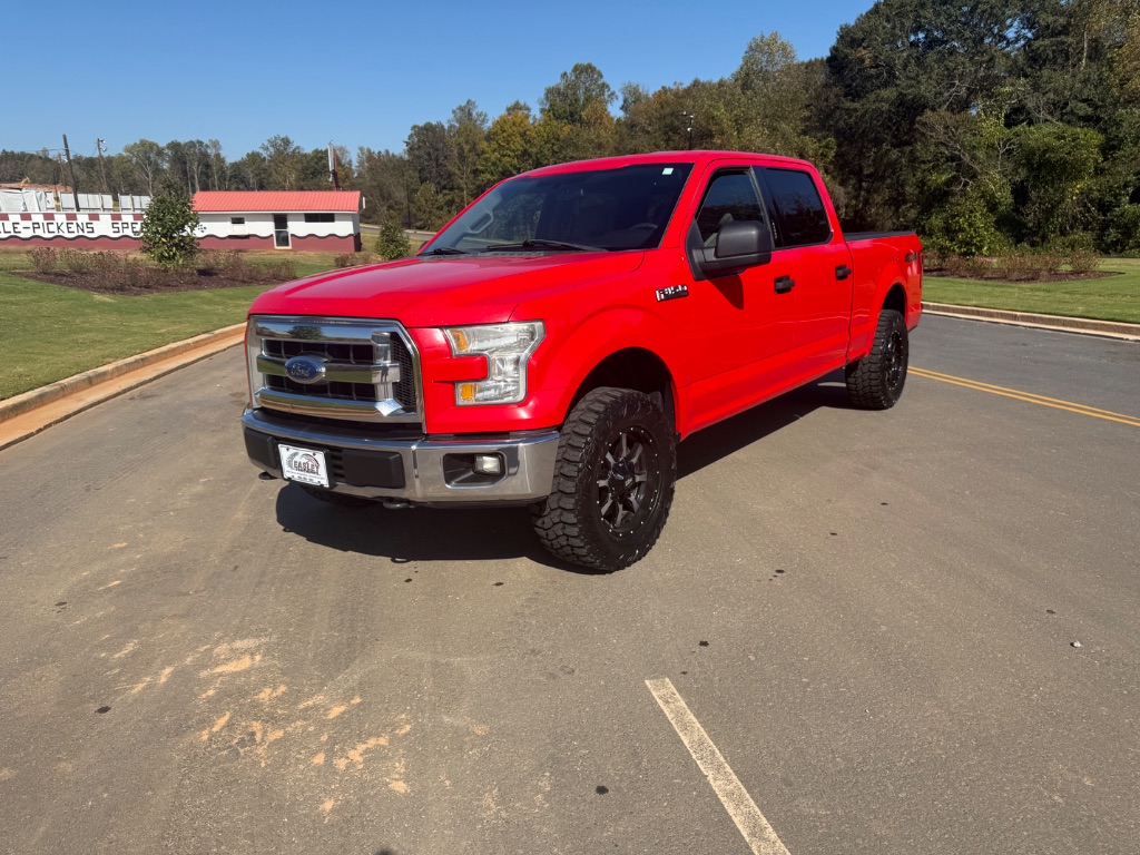 2015 Ford F-150 XLT's photo